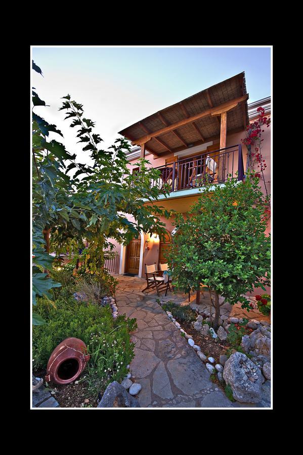 Porto Katsiki Guest Houses Athanion Exterior photo
