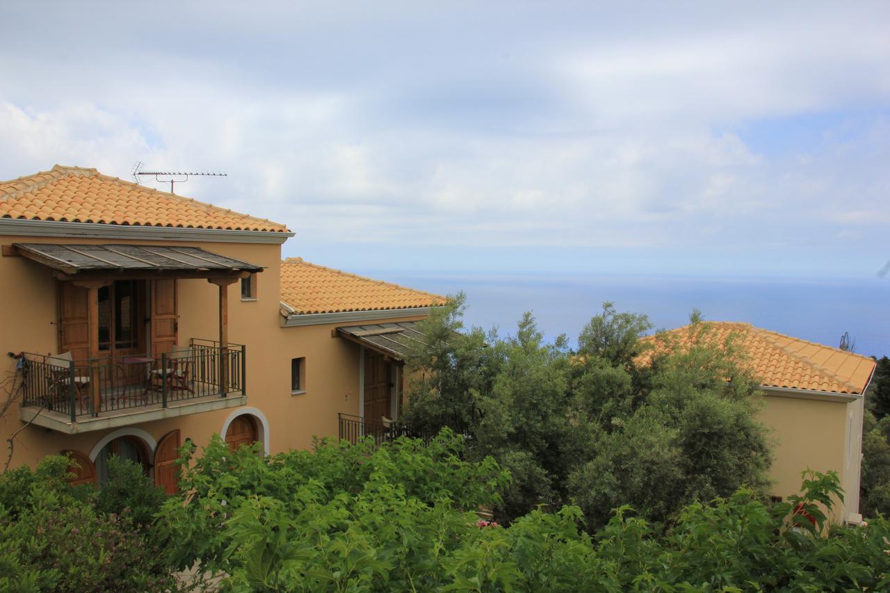 Porto Katsiki Guest Houses Athanion Exterior photo