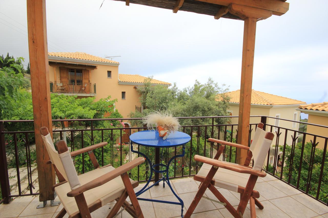 Porto Katsiki Guest Houses Athanion Exterior photo
